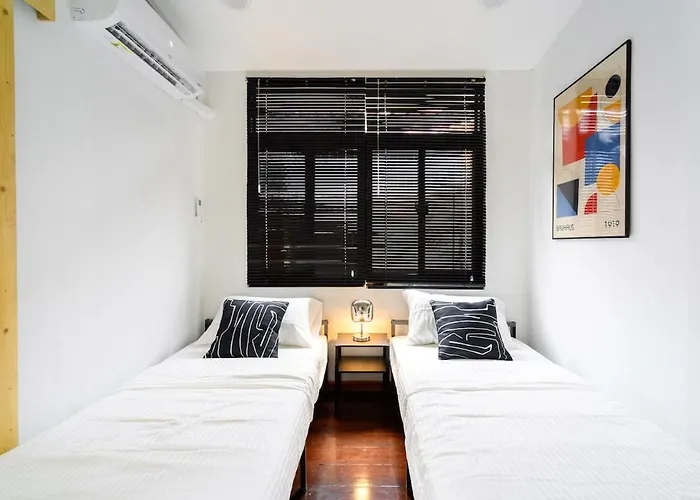 18 - Cozy Hideout In Banguecoque